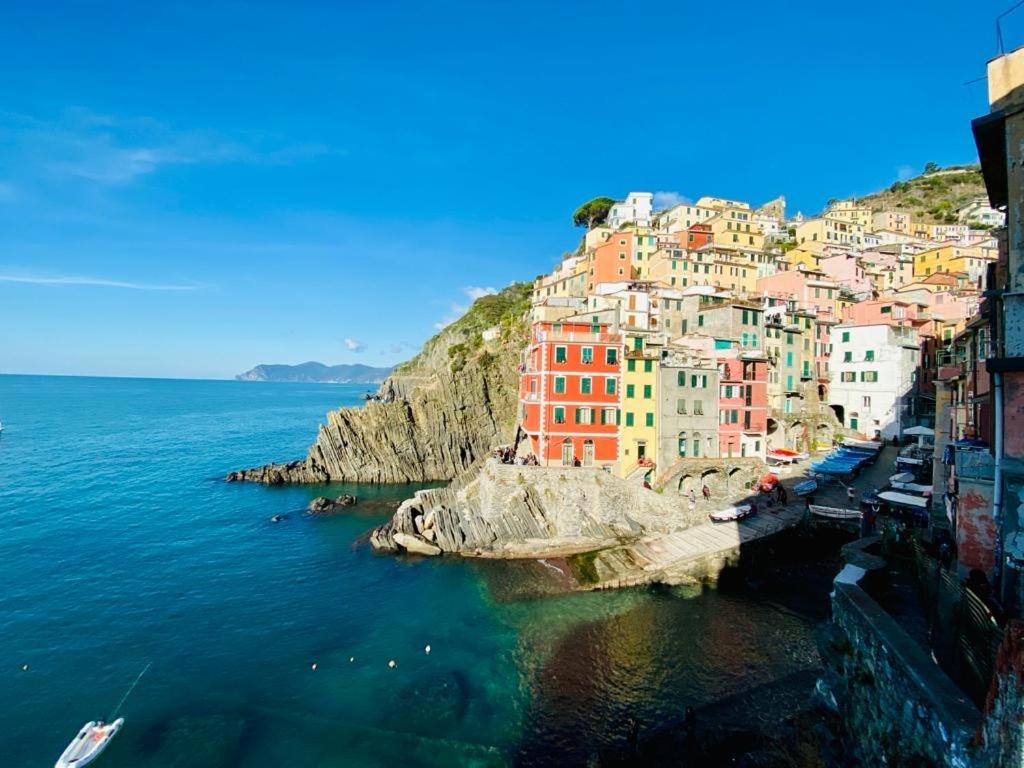 Al Castello 1 Hotel Riomaggiore Exterior photo